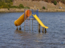 Детские горки в воде